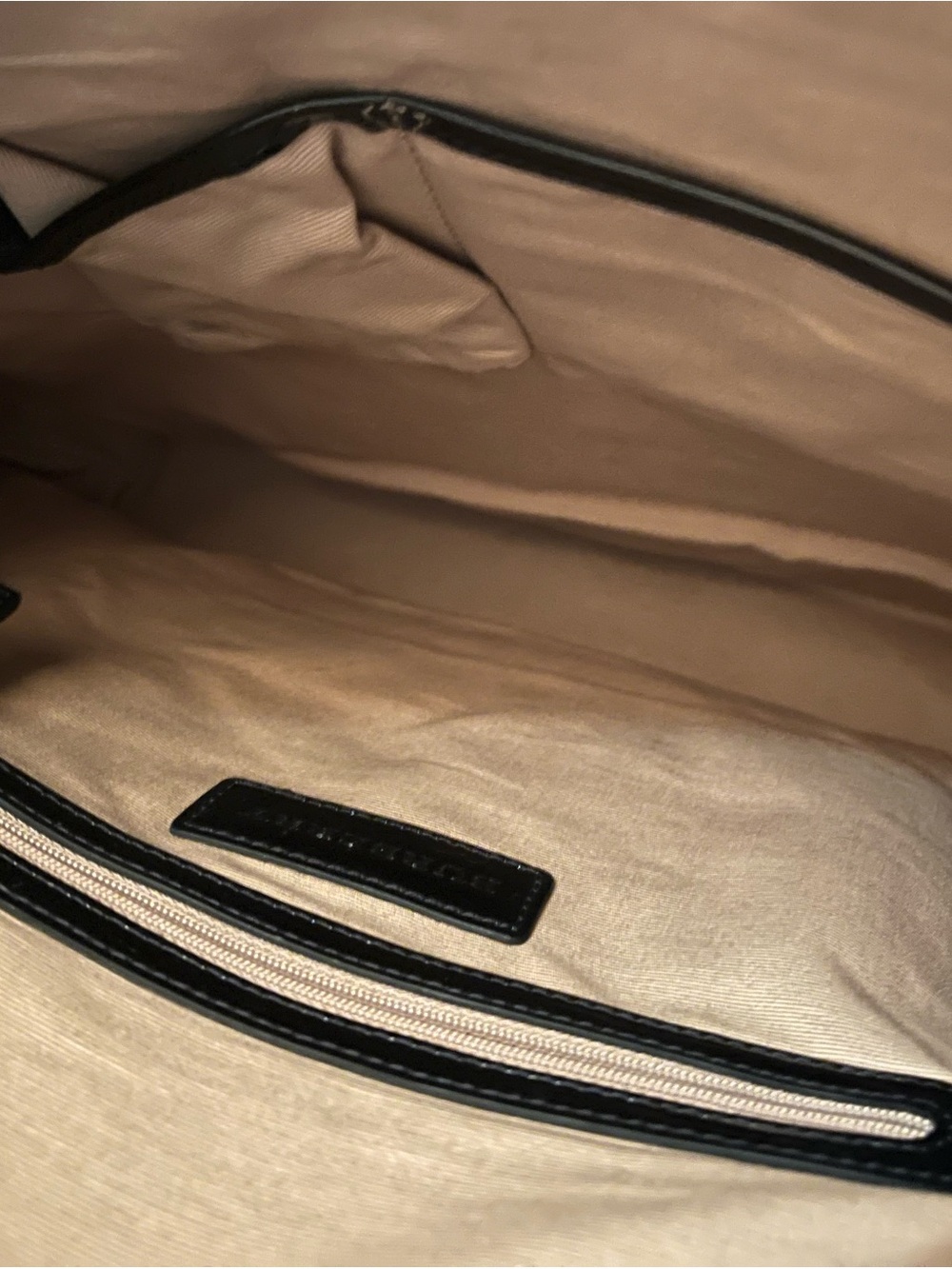 Burberry Beige Plaid Tote with Black Handles - Picture 5 of 10